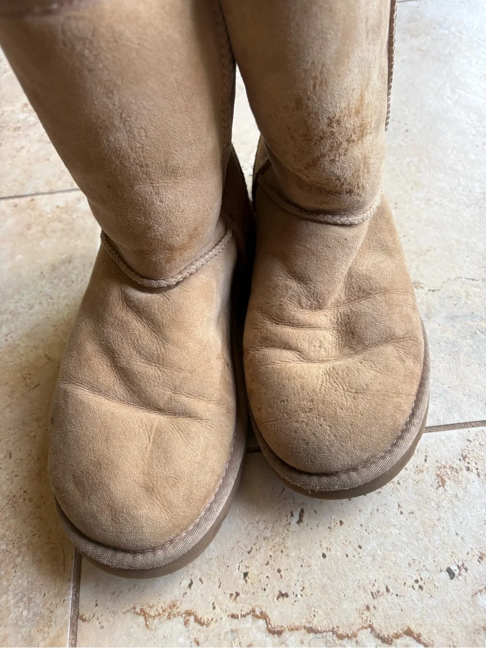 UGG tread inside